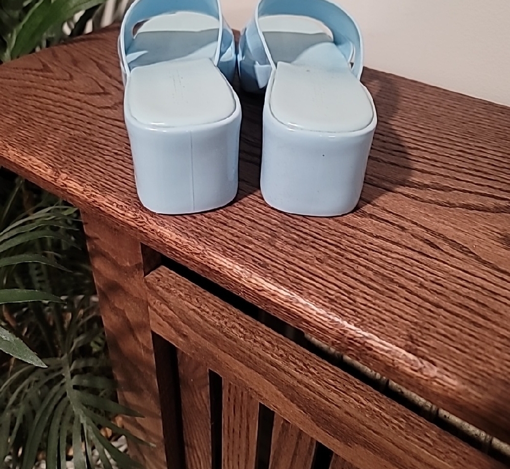 💜💜Jeffrey Cambell Women's Blue Block Heel Slipon Sandals 8 - Picture 5 of 7